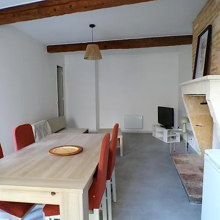 Cosy Dans Le Vieux Langon - 1 A 3 Pers * Langon (Gironde)